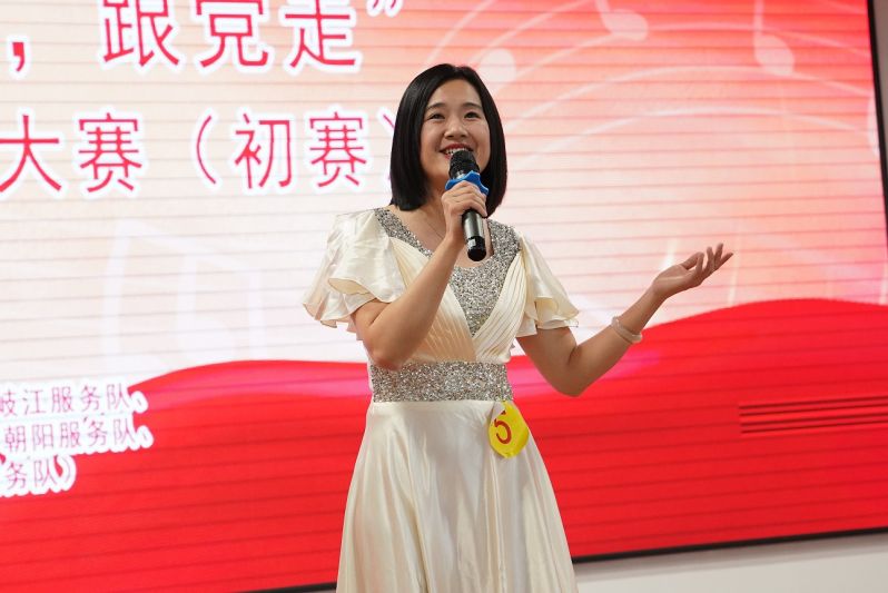 东区选手演唱《江山》.JPG